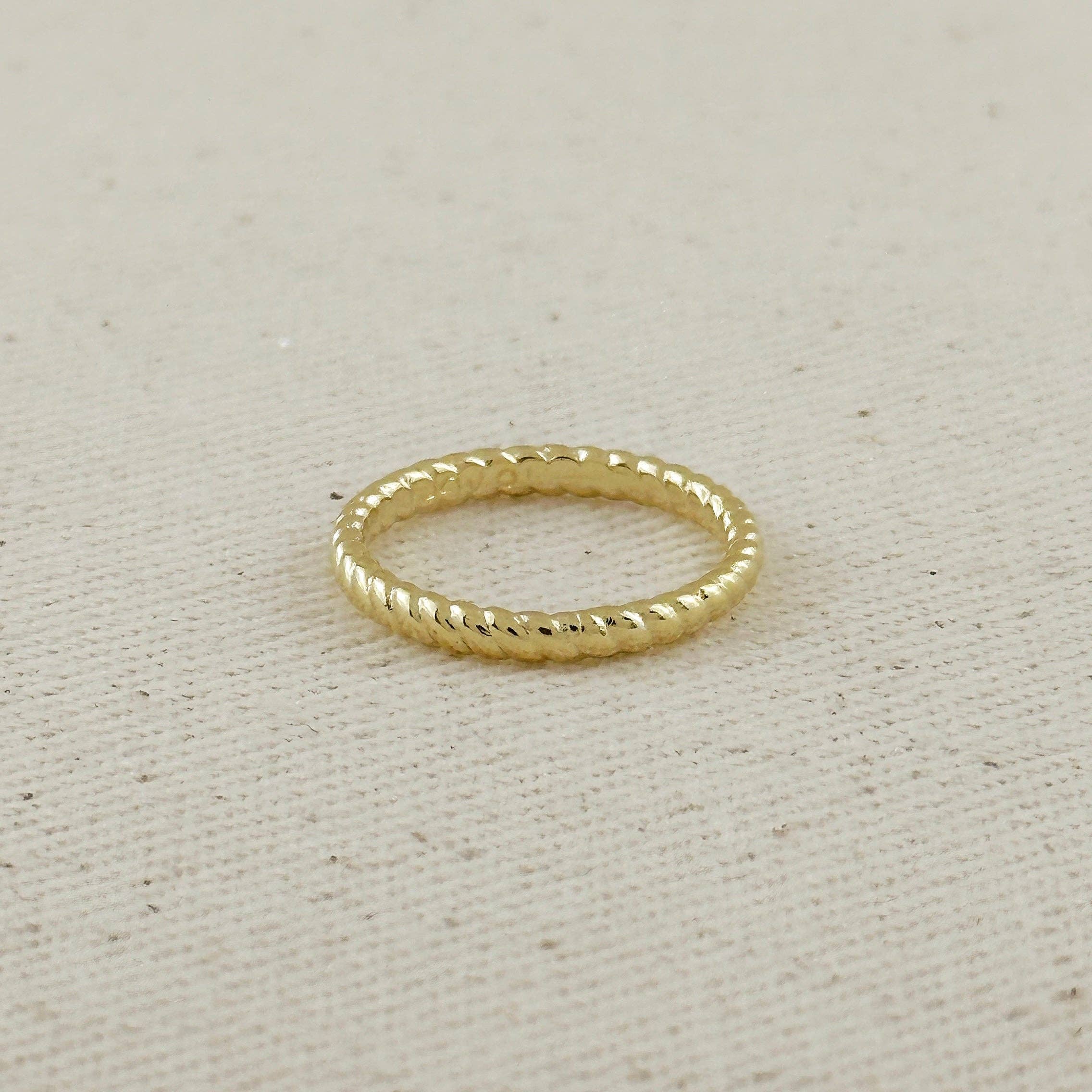 Twisted Design Band Ring: Size 6 in 18k Gold Filled