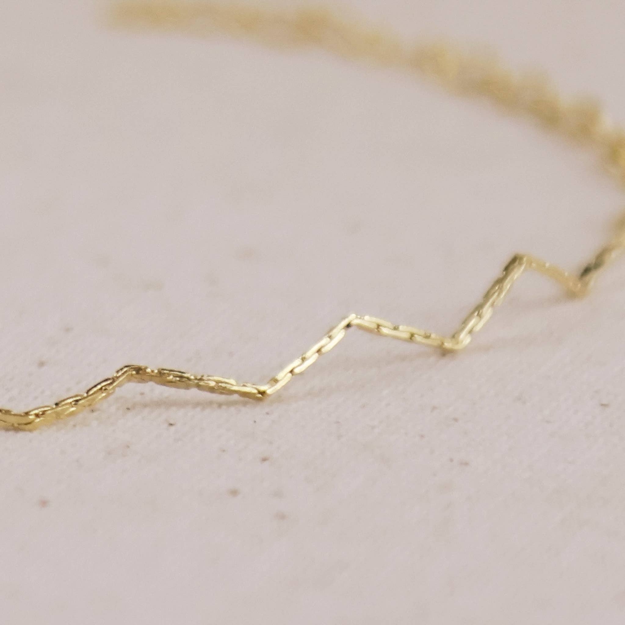 Zig Zag Anklet: 9 inches + 2inches extender in 18k Gold Filled