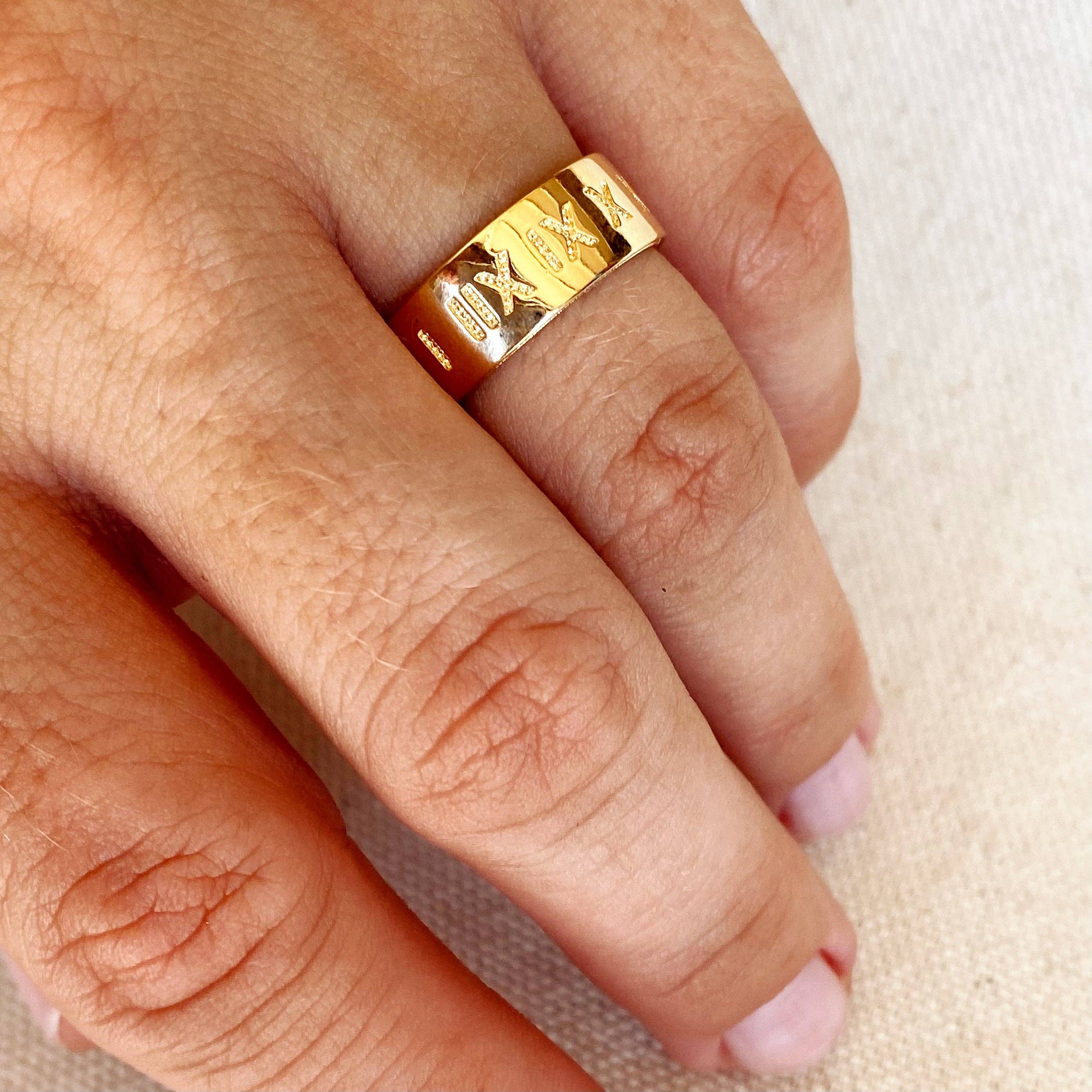 Roman Numeral Band Ring: Size 6 in 18k Gold Filled