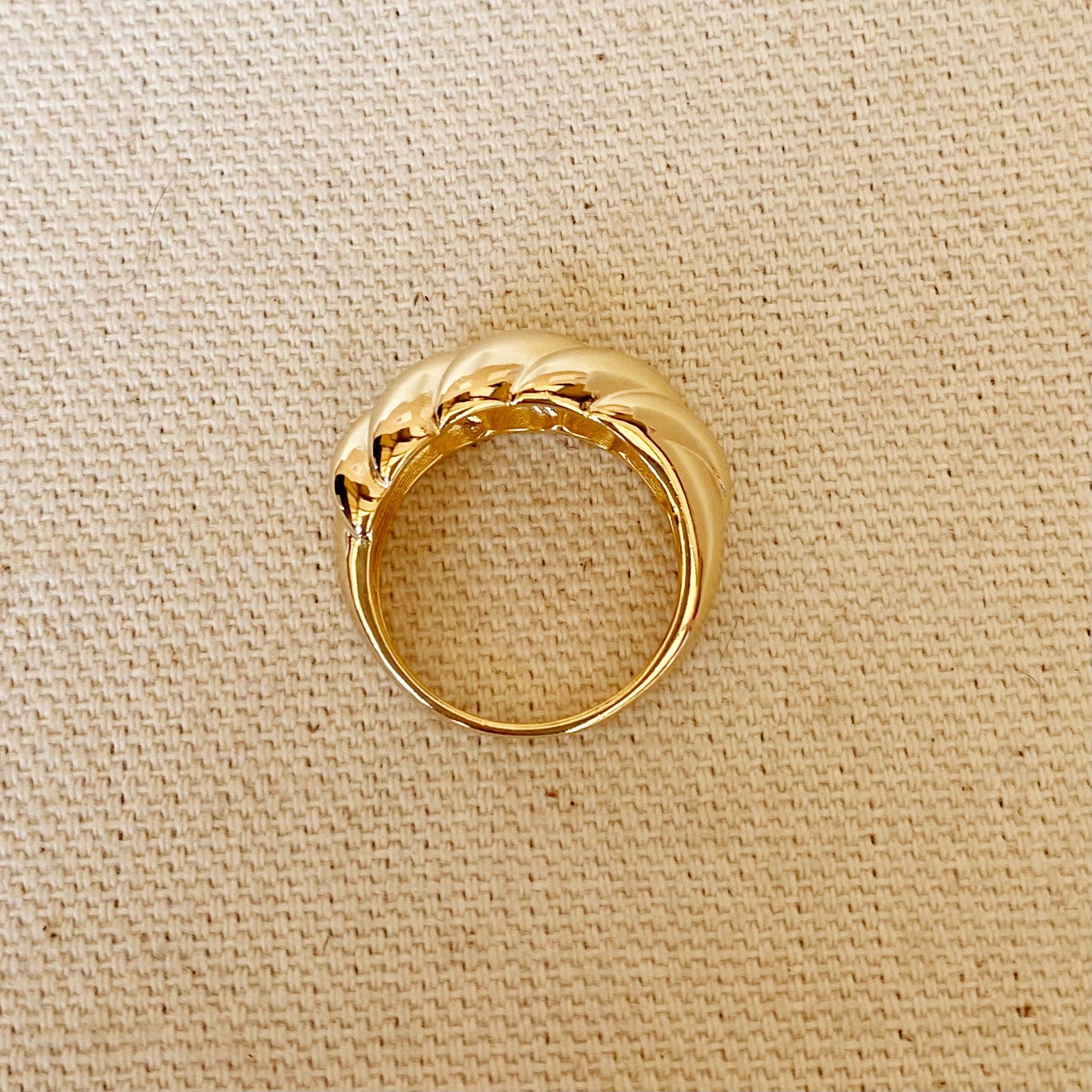 18k Gold Filled Dome Croissant Ring: 8