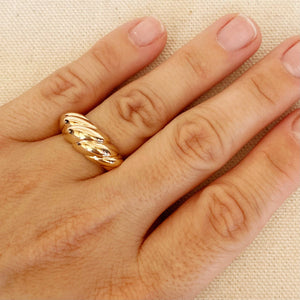 18k Gold Filled Dome Croissant Ring: 8