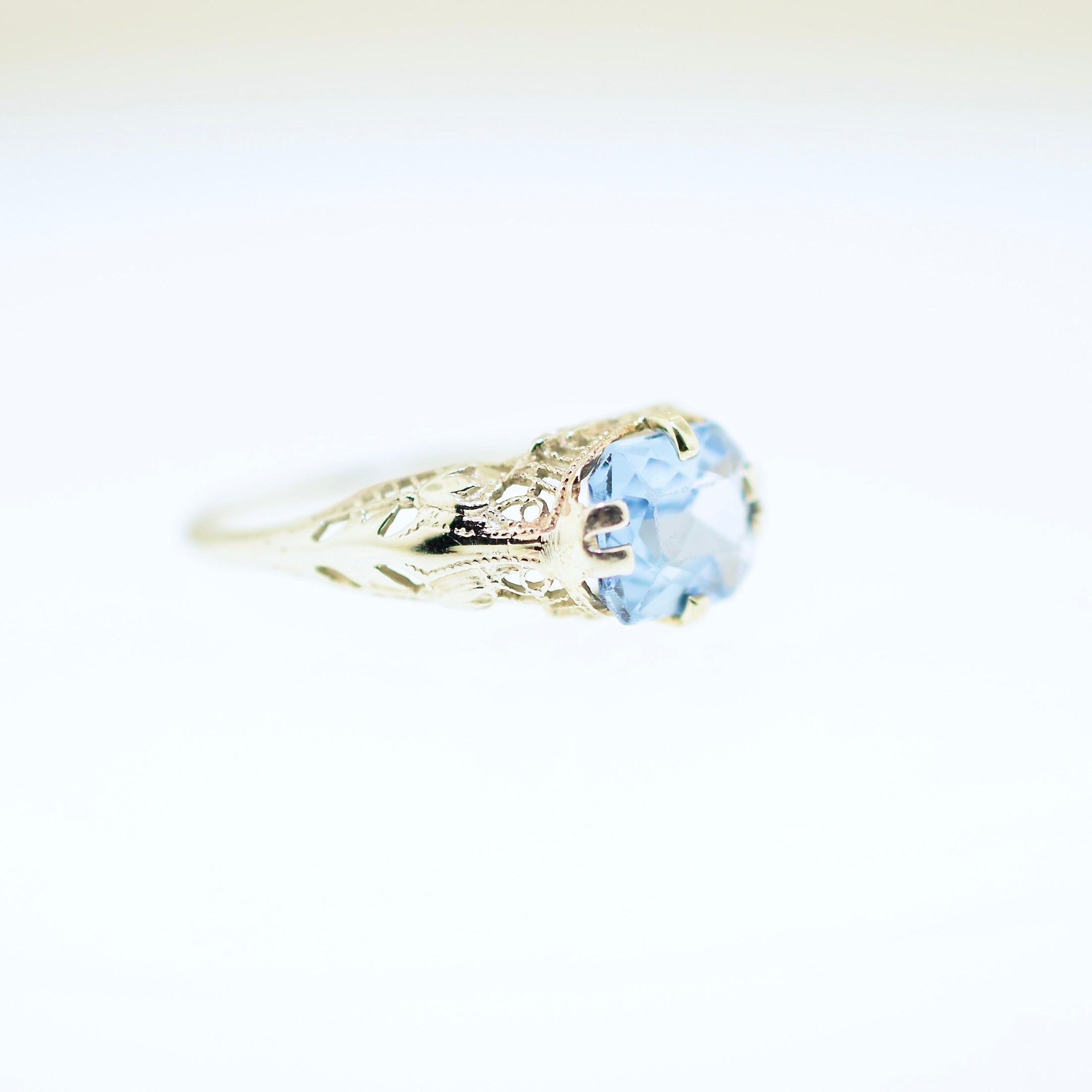 Edwardian Blue Spinel Filigree Birthstone Ring in 14k White Gold CPJ-RE 11202025