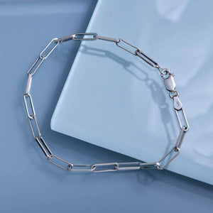 This sterling silver chunky paperclip bracelet can be worn many ways. Wear this chunky bracelet as is or stack with other bracelets.  Rutledge Exchange in Camden SC