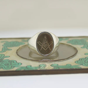14k Masonic Ring Signet Ring Engraved - Yellow Gold & Sterling Silver - Size 9