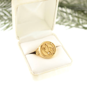 Vintage Leo Signet Ring 14k Yellow Gold and Diamond - Horoscope Ring