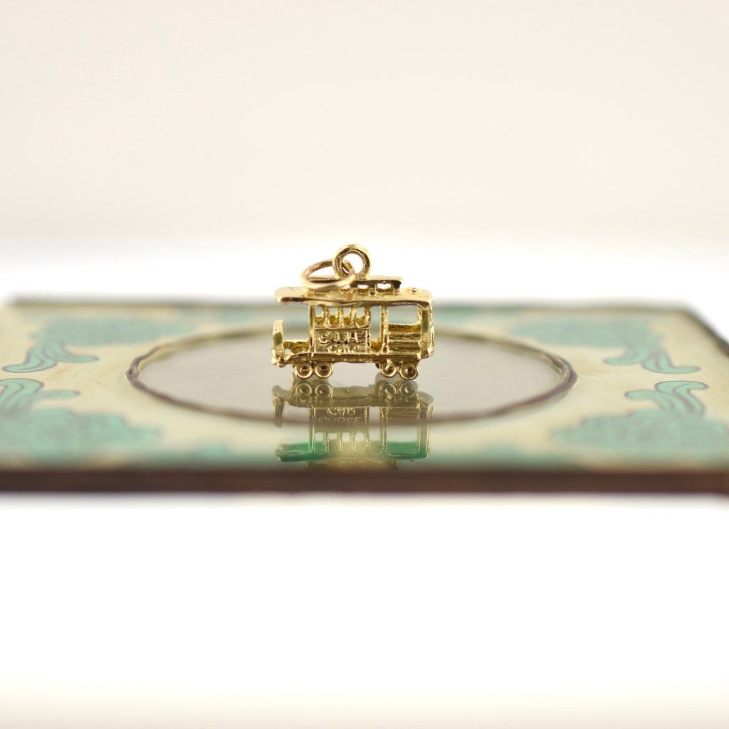 Nice heavy Vintage Souvenir Charm. Could be worn as a pendant for necklace or a charm on charm bracelet. 14k Yellow Gold Charm for Charm Collector or Charm Bracelet. Souvenir from San Fransisco. Souvenir from California. Estate Sale Find.